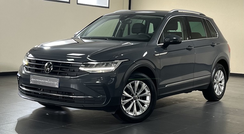 VOLKSWAGEN  TIGUAN